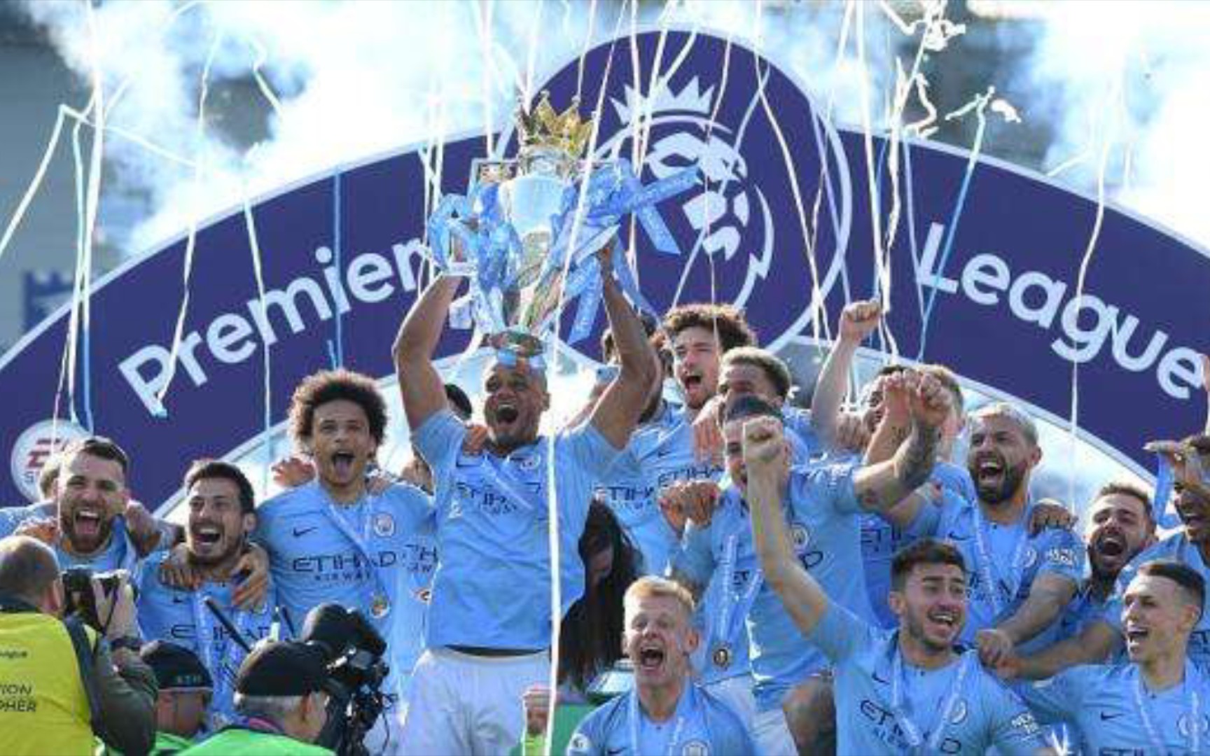 各自俱乐部 各自俱乐部