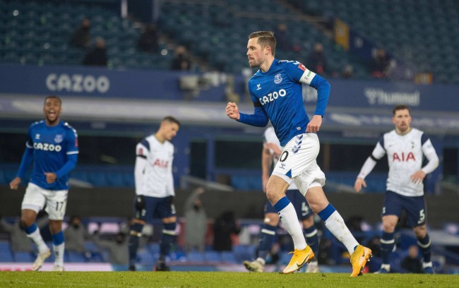 在令人瞩目 在令人瞩目